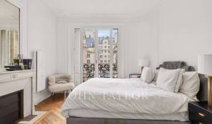 Sale Apartment Paris 16ème