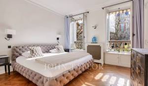 Sale Apartment Paris 16ème
