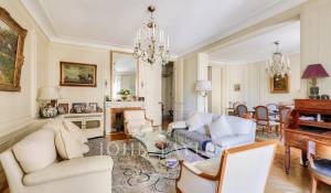 Sale Apartment Paris 16ème