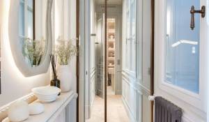 Sale Apartment Paris 16ème