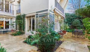 Sale Apartment Paris 16ème