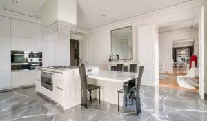 Sale Apartment Paris 16ème