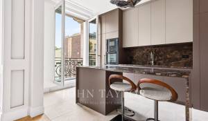 Sale Apartment Paris 16ème