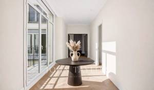 Sale Apartment Paris 16ème