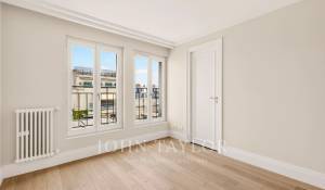 Sale Apartment Paris 16ème