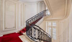 Sale Apartment Paris 16ème