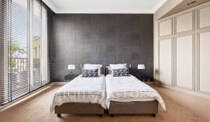 Sale Apartment Paris 16ème