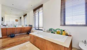 Sale Apartment Paris 16ème