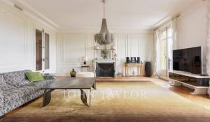 Sale Apartment Paris 16ème