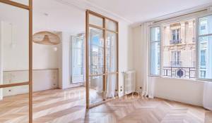 Sale Apartment Paris 16ème