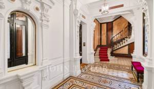 Sale Apartment Paris 16ème