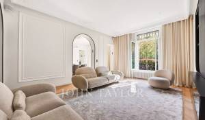 Sale Apartment Paris 16ème