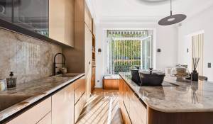Sale Apartment Paris 16ème