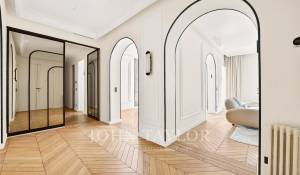 Sale Apartment Paris 16ème