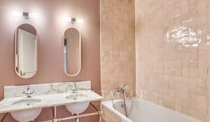 Sale Apartment Paris 16ème