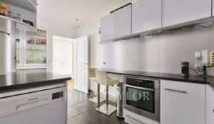 Sale Apartment Paris 16ème