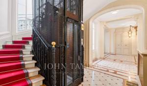 Sale Apartment Paris 16ème