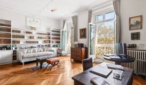 Sale Apartment Paris 16ème