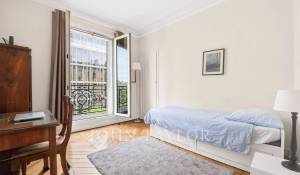 Sale Apartment Paris 16ème
