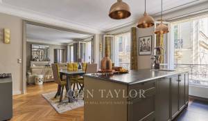 Sale Apartment Paris 16ème