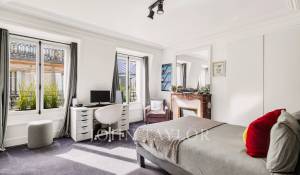 Sale Apartment Paris 16ème