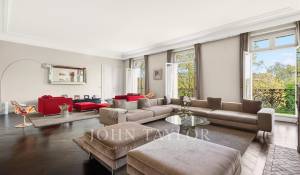 Sale Apartment Paris 16ème