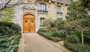 Sale Apartment Paris 16ème
