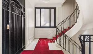 Sale Apartment Paris 16ème
