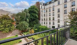 Sale Apartment Paris 16ème