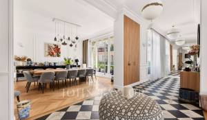 Sale Apartment Paris 16ème