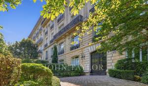 Sale Apartment Paris 16ème