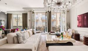 Sale Apartment Paris 16ème
