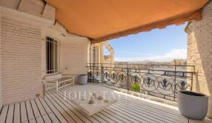 Sale Apartment Paris 16ème
