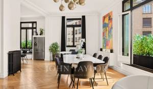 Sale Apartment Paris 16ème