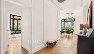 Sale Apartment Paris 16ème