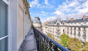 Sale Apartment Paris 16ème