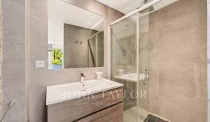 Sale Apartment Paris 16ème