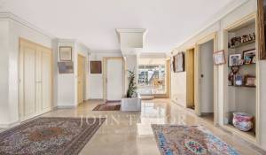 Sale Apartment Paris 16ème