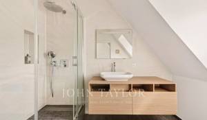 Sale Apartment Paris 16ème