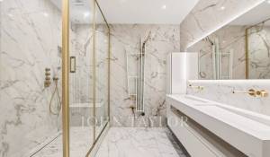 Sale Apartment Paris 16ème