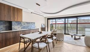 Sale Apartment Paris 16ème