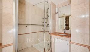 Sale Apartment Paris 16ème