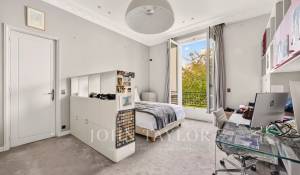 Sale Apartment Paris 16ème