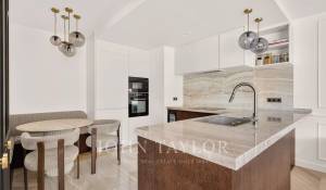 Sale Apartment Paris 16ème