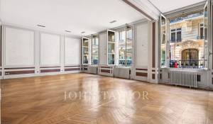 Sale Apartment Paris 16ème