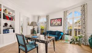 Sale Apartment Paris 16ème
