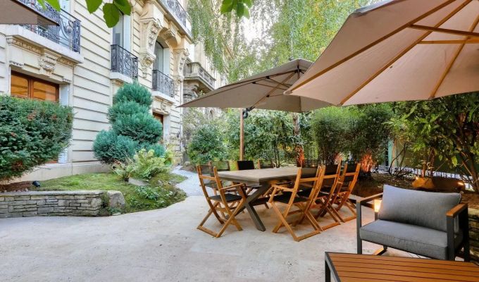 Sale Apartment Paris 16ème