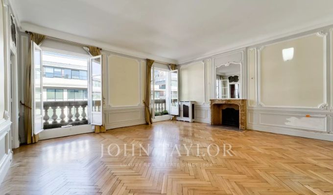 Sale Apartment Paris 16ème