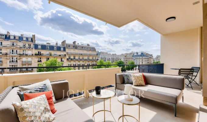 Sale Apartment Paris 16ème