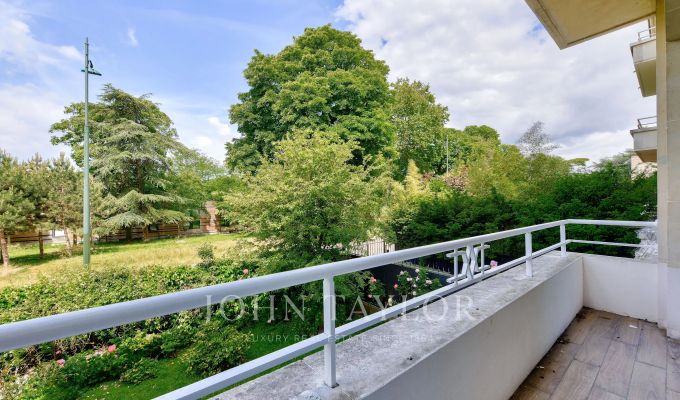 Sale Apartment Paris 16ème